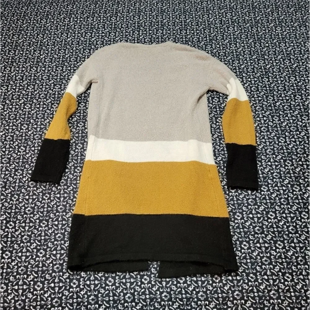 NWOT Daytrip Striped Color Block Butter Soft Fuzzy Casual Comfy Long Cardigan - Picture 2 of 5